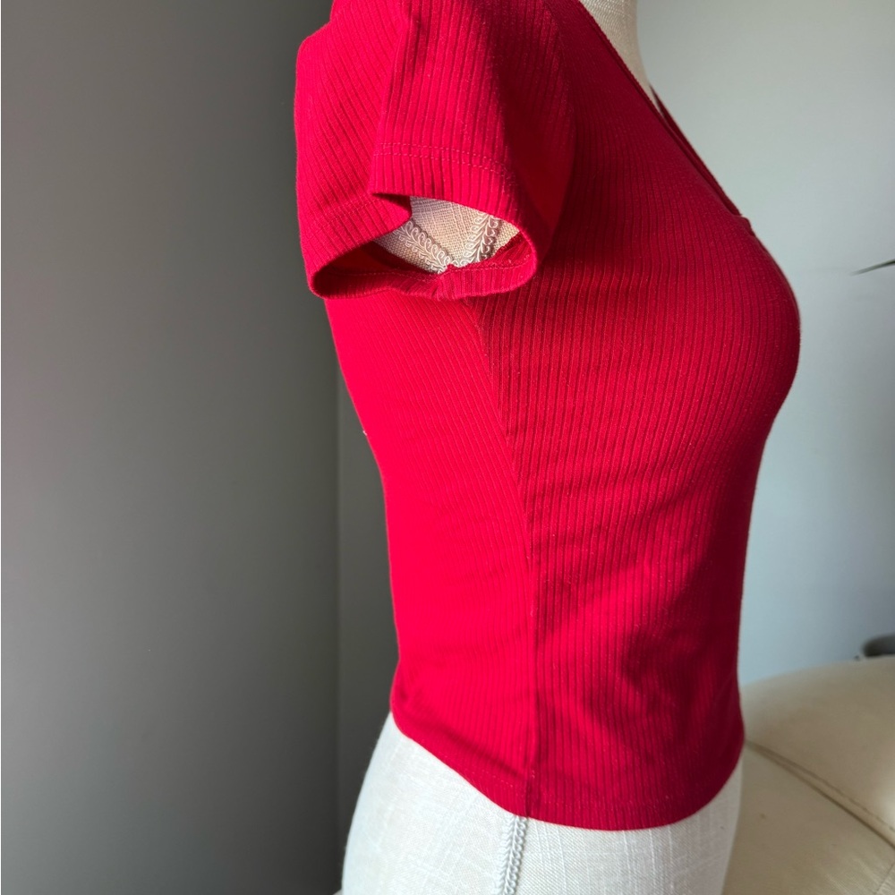 Hollister Vibrant Red Ribbed Top - Picture 5 of 5